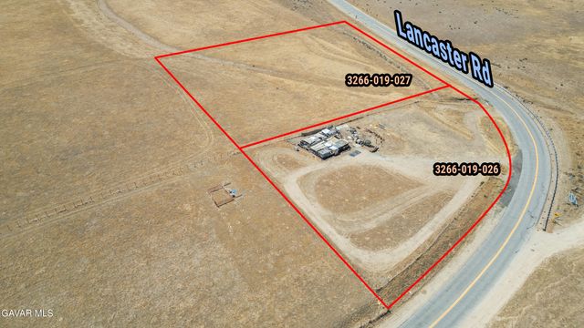 1 Cor 120 Stw Fairmont H8 Street, Lancaster, CA 93536