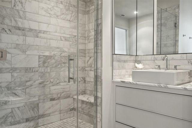 210 Lavaca ST 2505, Austin, TX 78701