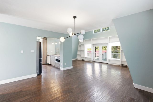 2750 E ALFALFA DR, Columbia, MO 65202