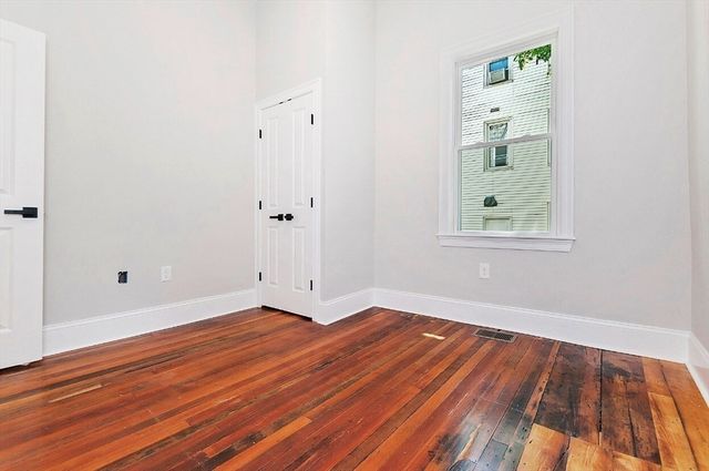 85 Webster 3, Boston, MA 02128