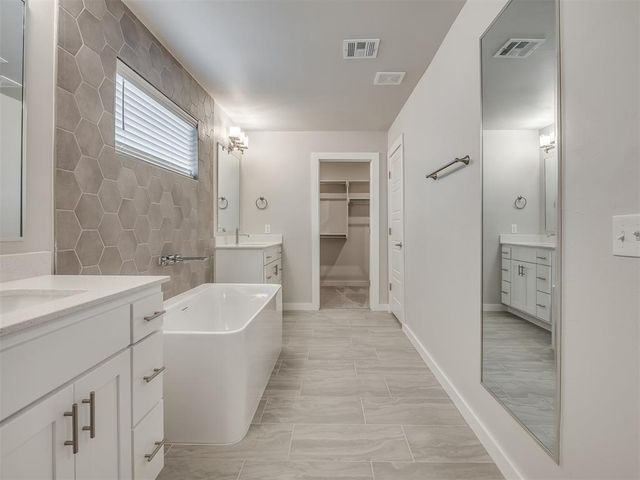 520 NW 176th Terrace, Edmond, OK 73012