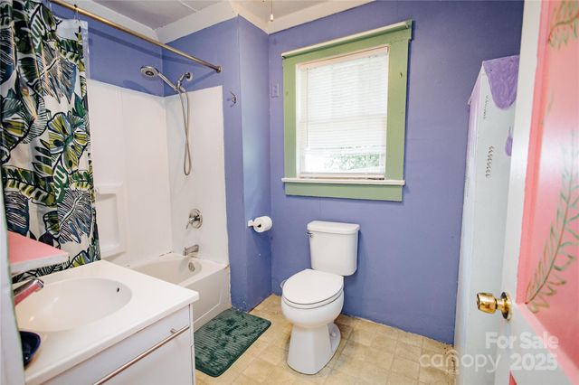 41 Miller Avenue, Marion, NC 28752