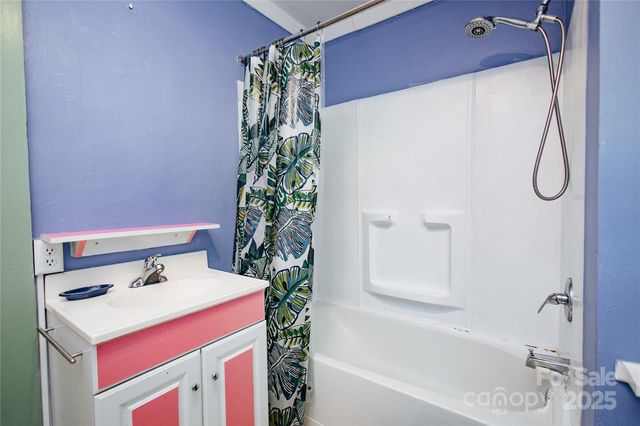 41 Miller Avenue, Marion, NC 28752