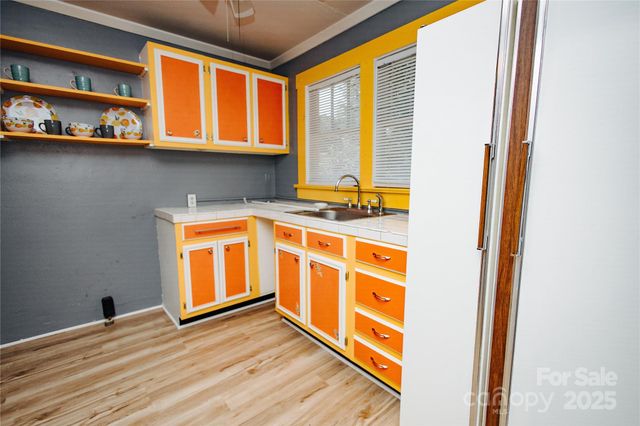 41 Miller Avenue, Marion, NC 28752