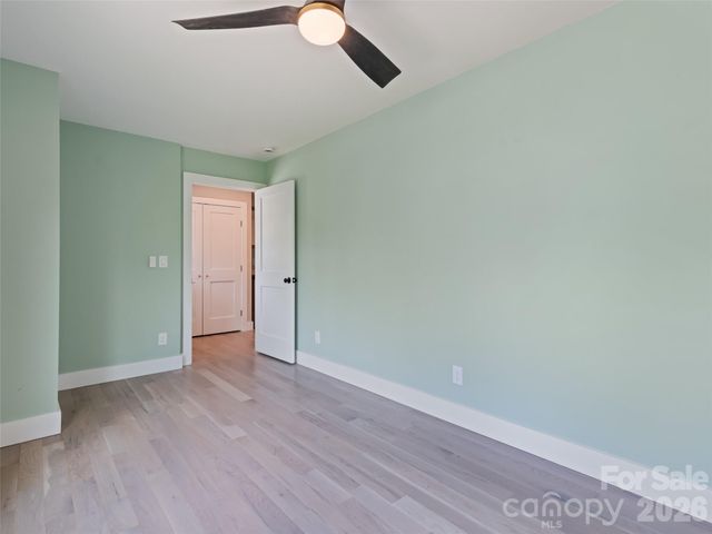 10 Pruitt Street, Asheville, NC 28806