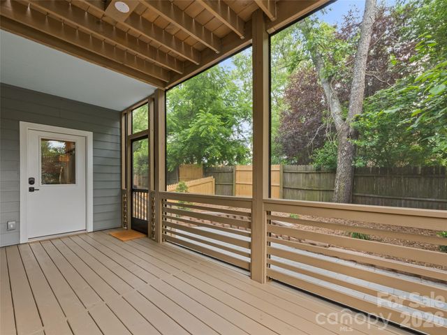 10 Pruitt Street, Asheville, NC 28806