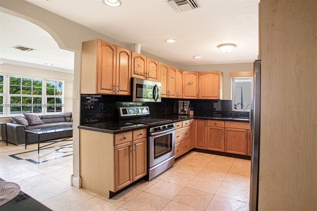 1531 Moffett Street (AVAILABLE NOW), Hollywood, FL 33020
