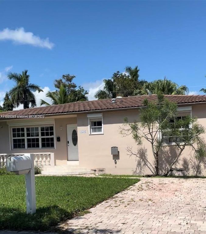 1531 Moffett Street (AVAILABLE NOW), Hollywood, FL 33020