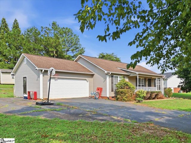 113 Beaver Creek Drive, Chesnee, SC 29323