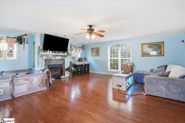 113 Beaver Creek Drive, Chesnee, SC 29323