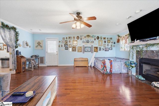 113 Beaver Creek Drive, Chesnee, SC 29323