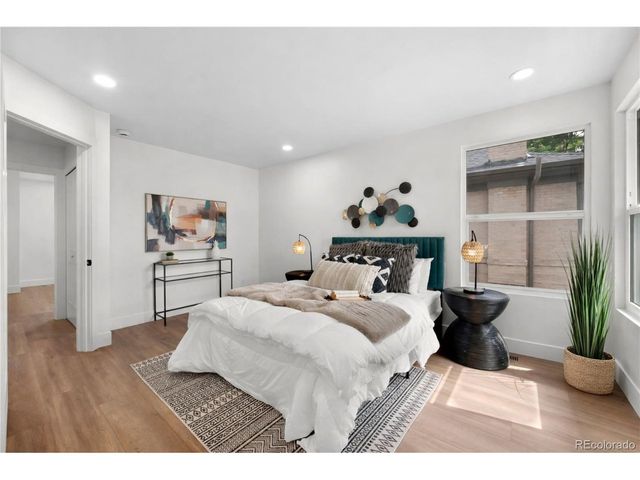 2849 N Vine St, Denver, CO 80205