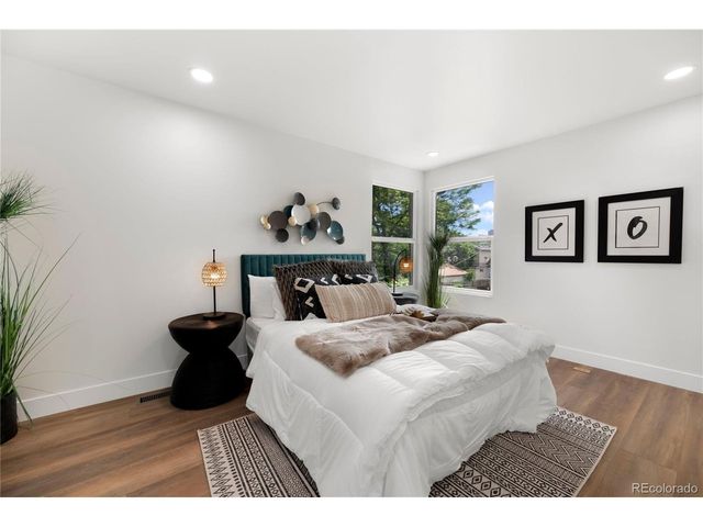 2849 N Vine St, Denver, CO 80205