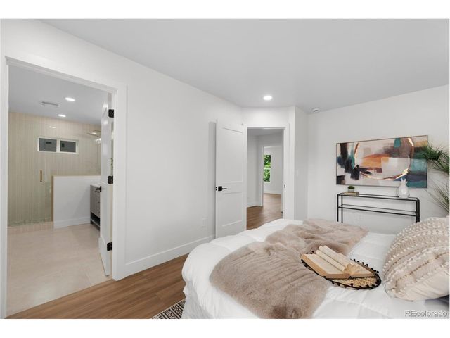 2849 N Vine St, Denver, CO 80205