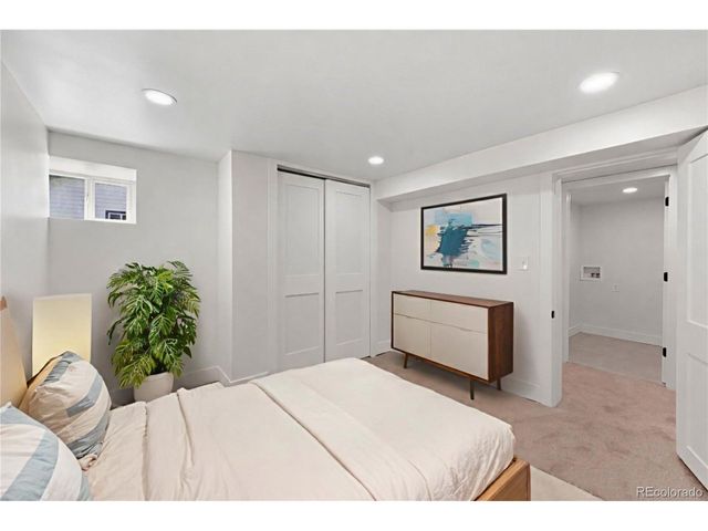 2849 N Vine St, Denver, CO 80205