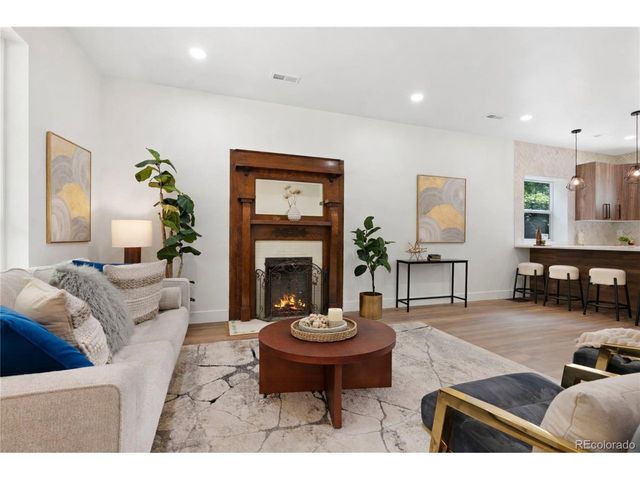 2849 N Vine St, Denver, CO 80205