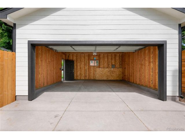 2849 N Vine St, Denver, CO 80205