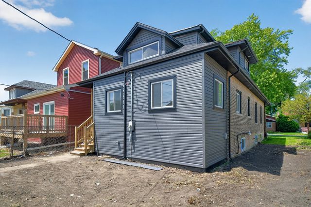 7625 S Clyde Avenue, Chicago, IL 60649