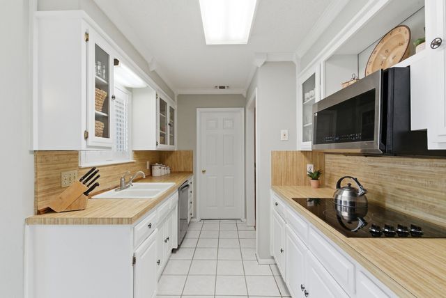 313 Buena Vista Drive, Willow Park, TX 76087