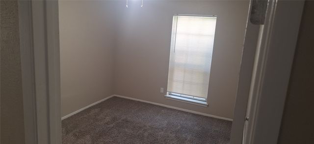 2428 Heathercrest Drive, Arlington, TX 76018