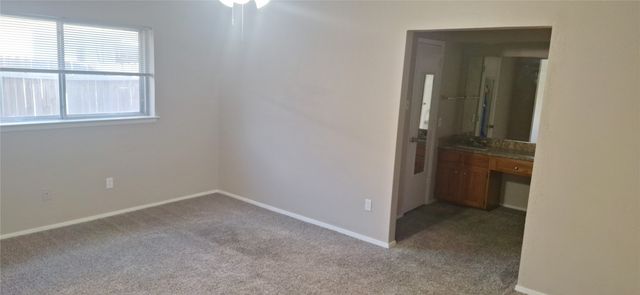2428 Heathercrest Drive, Arlington, TX 76018
