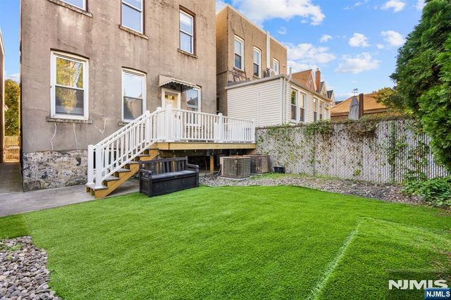 114 Shippen Street, Weehawken, NJ 07086
