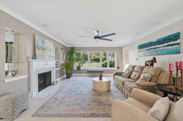 4545 Indian Road, Ottawa Hills, OH 43615