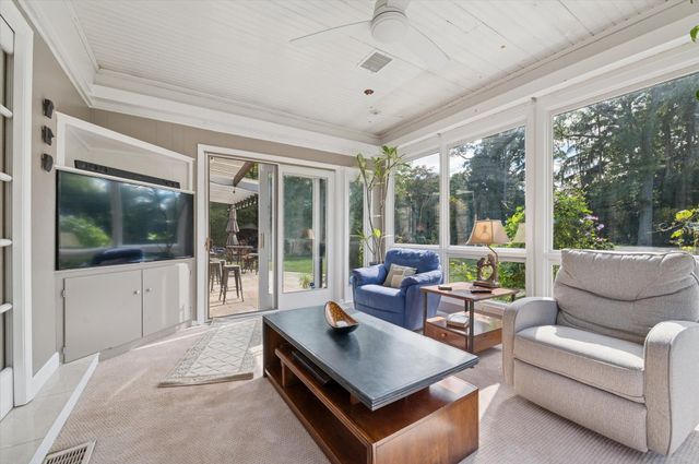 4545 Indian Road, Ottawa Hills, OH 43615