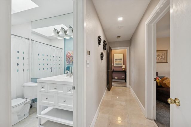 4545 Indian Road, Ottawa Hills, OH 43615