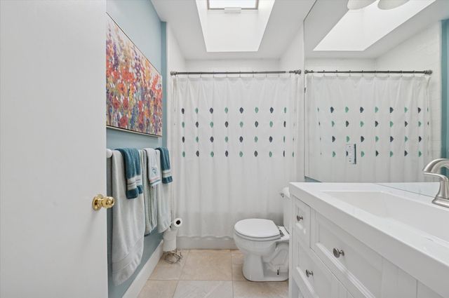 4545 Indian Road, Ottawa Hills, OH 43615