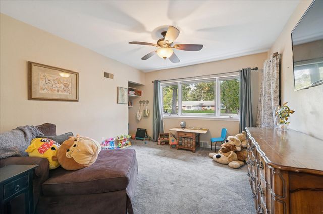 4545 Indian Road, Ottawa Hills, OH 43615