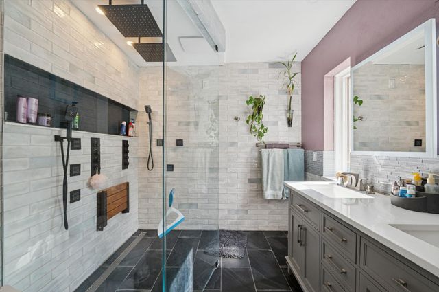 4545 Indian Road, Ottawa Hills, OH 43615