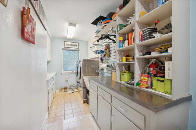 4545 Indian Road, Ottawa Hills, OH 43615