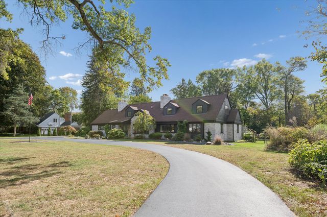 4545 Indian Road, Ottawa Hills, OH 43615