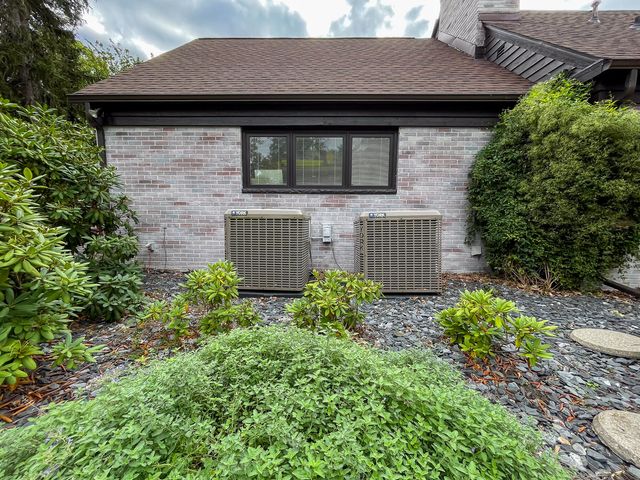 4545 Indian Road, Ottawa Hills, OH 43615