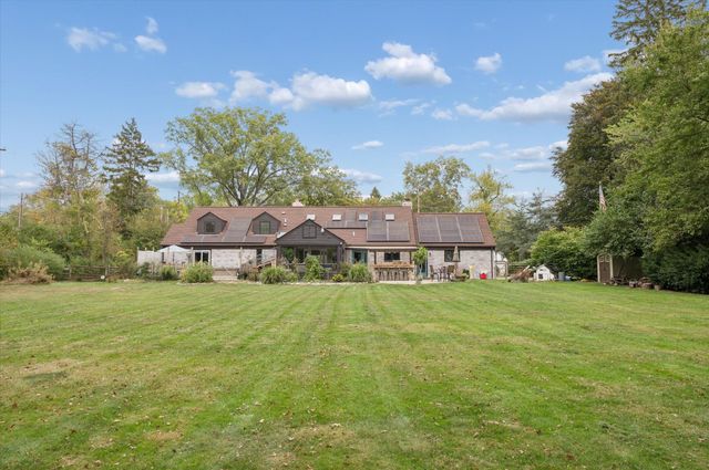 4545 Indian Road, Ottawa Hills, OH 43615