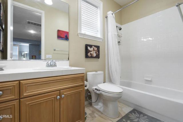 1423 Caspian Way, Oxnard, CA 93035