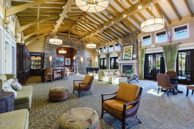 1423 Caspian Way, Oxnard, CA 93035
