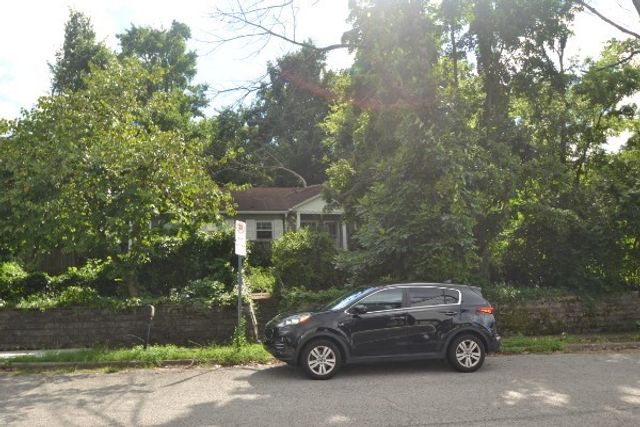 405 32nd Ave, S, Nashville, TN 37212