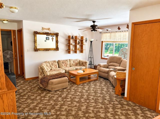 20327 Powell Road, Brooksville, FL 34604