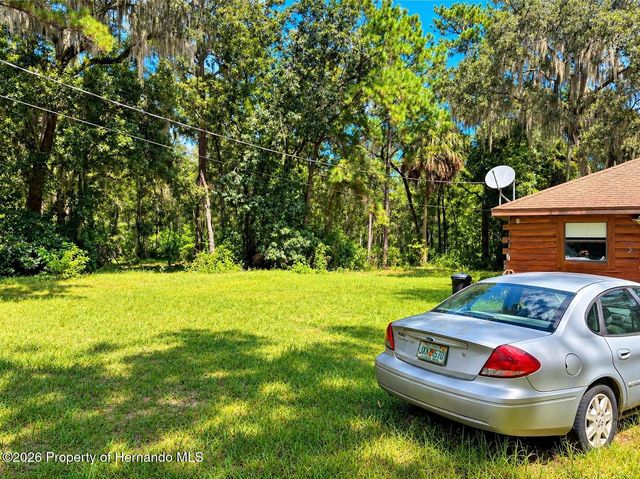 20327 Powell Road, Brooksville, FL 34604