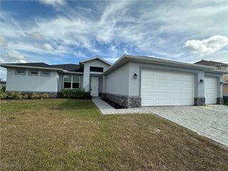 1717 NW 6th AVE, Cape Coral, FL 33993