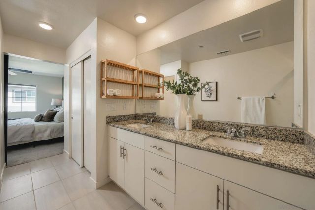 35169 Rangpur Ln, Fallbrook, CA 92028