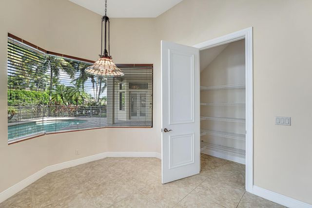 10513 Versailles Boulevard, Wellington, FL 33449