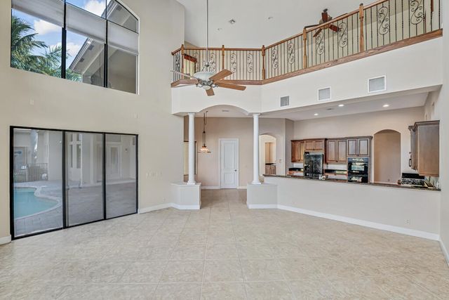 10513 Versailles Boulevard, Wellington, FL 33449