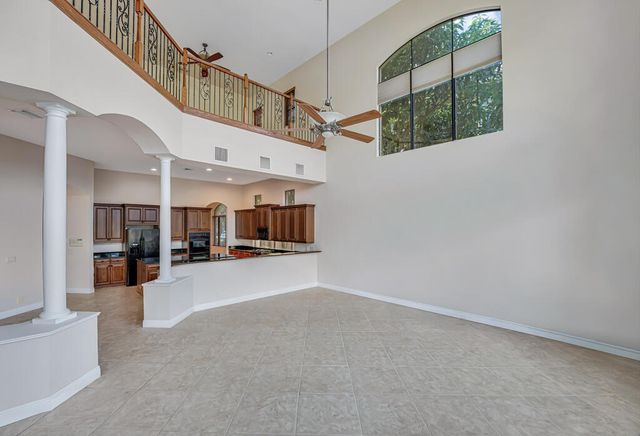 10513 Versailles Boulevard, Wellington, FL 33449