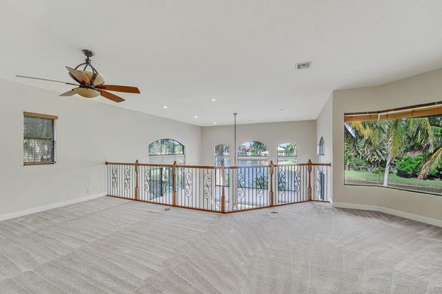 10513 Versailles Boulevard, Wellington, FL 33449