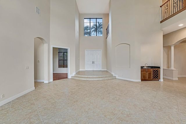 10513 Versailles Boulevard, Wellington, FL 33449