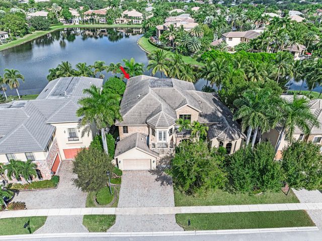 10513 Versailles Boulevard, Wellington, FL 33449