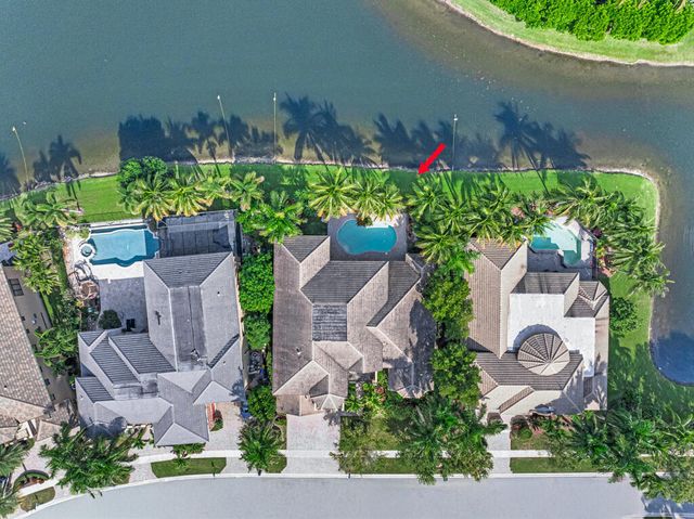 10513 Versailles Boulevard, Wellington, FL 33449